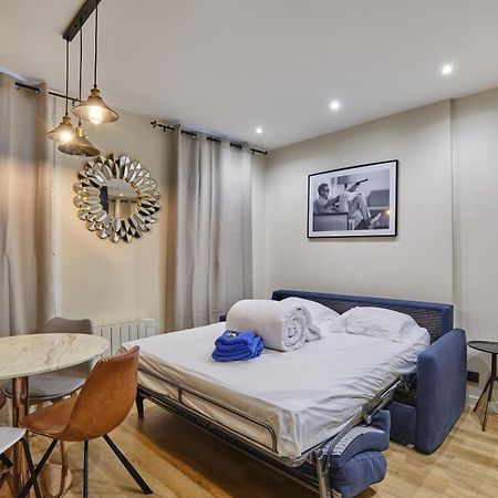 Rent A Room - Residence Meslay Paris Exterior photo