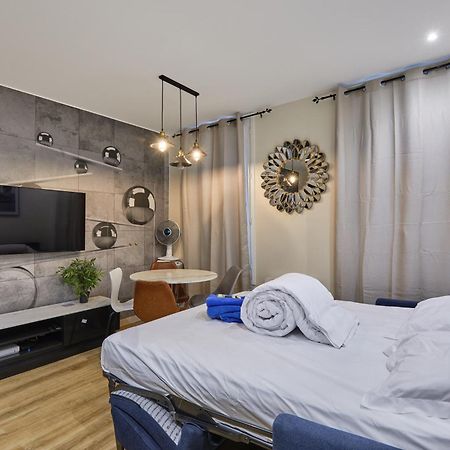 Rent A Room - Residence Meslay Paris Exterior photo